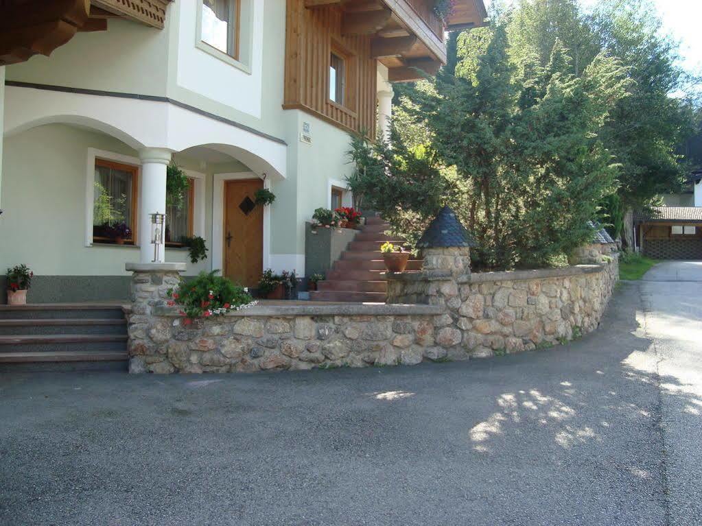 Ferienwohnung Gertraud Und Peter Geisler 핑켄베르그 외부 사진